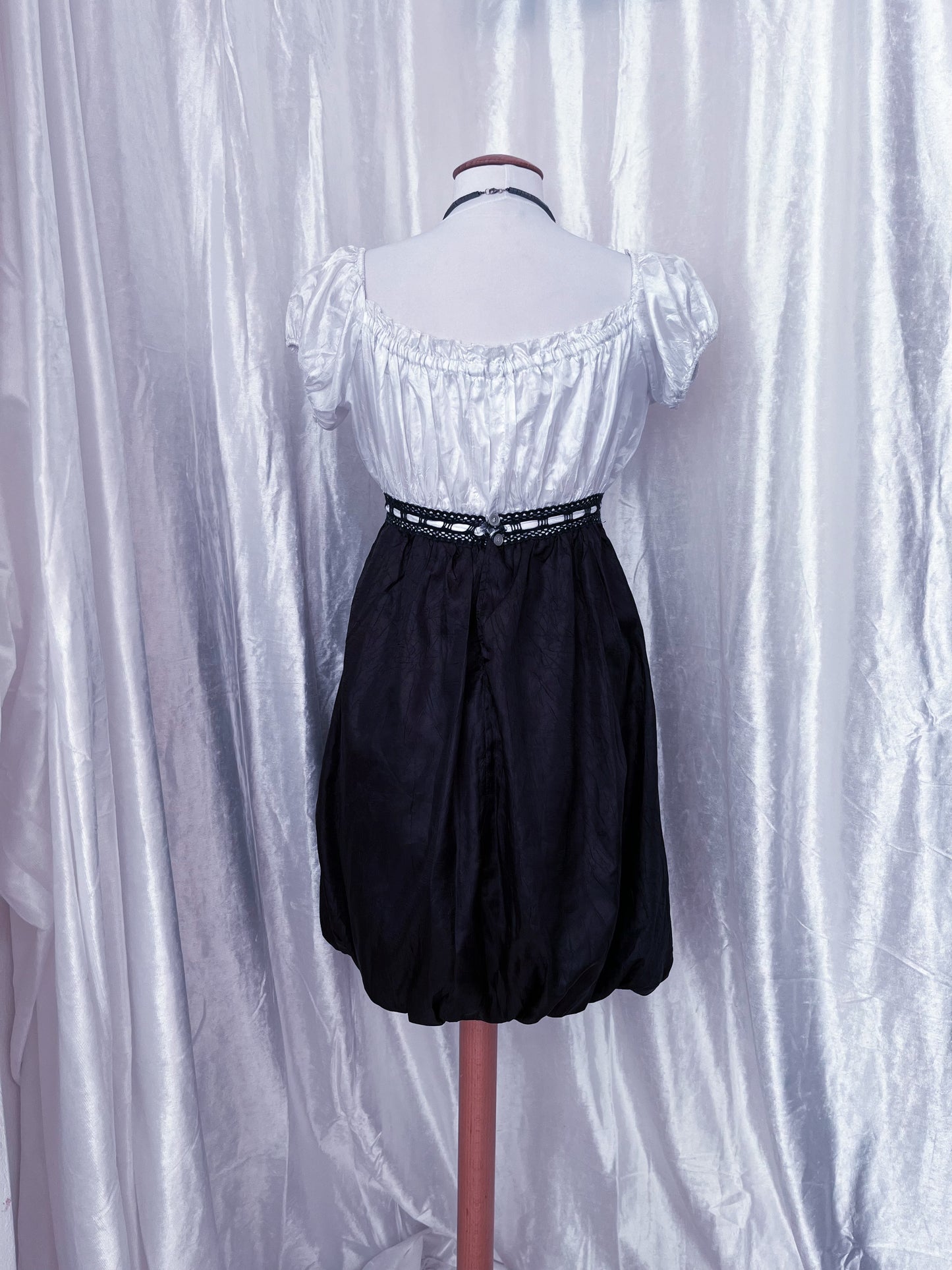00’s milkmaid gothic coquette dress ⋆.ೃ࿔*:･