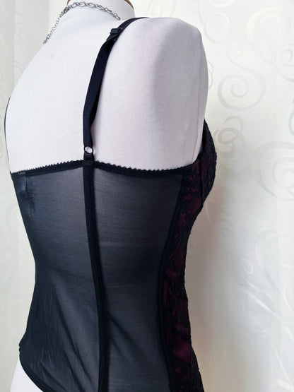 Whimsygoth / Gothic purple lacey corset 🔮