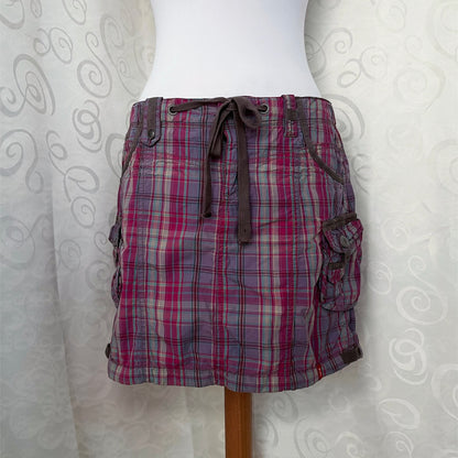 Espirit emo/scene pink checked cargo skirt 💕
