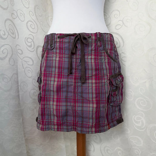Espirit emo/scene pink checked cargo skirt 💕