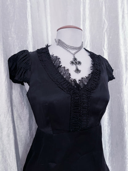 00's gothic silk ruffle black top 🦇