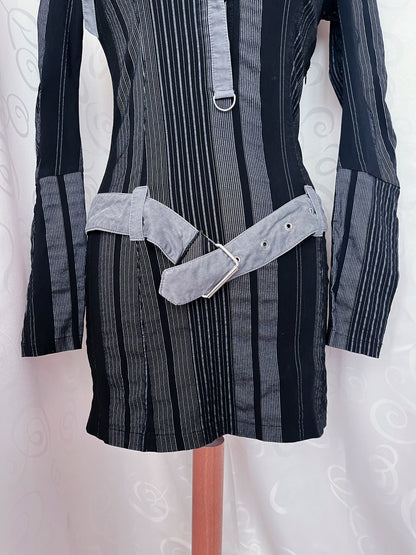 00’s Cache Cache iconic office striped dress with belt details 🖤🗡️