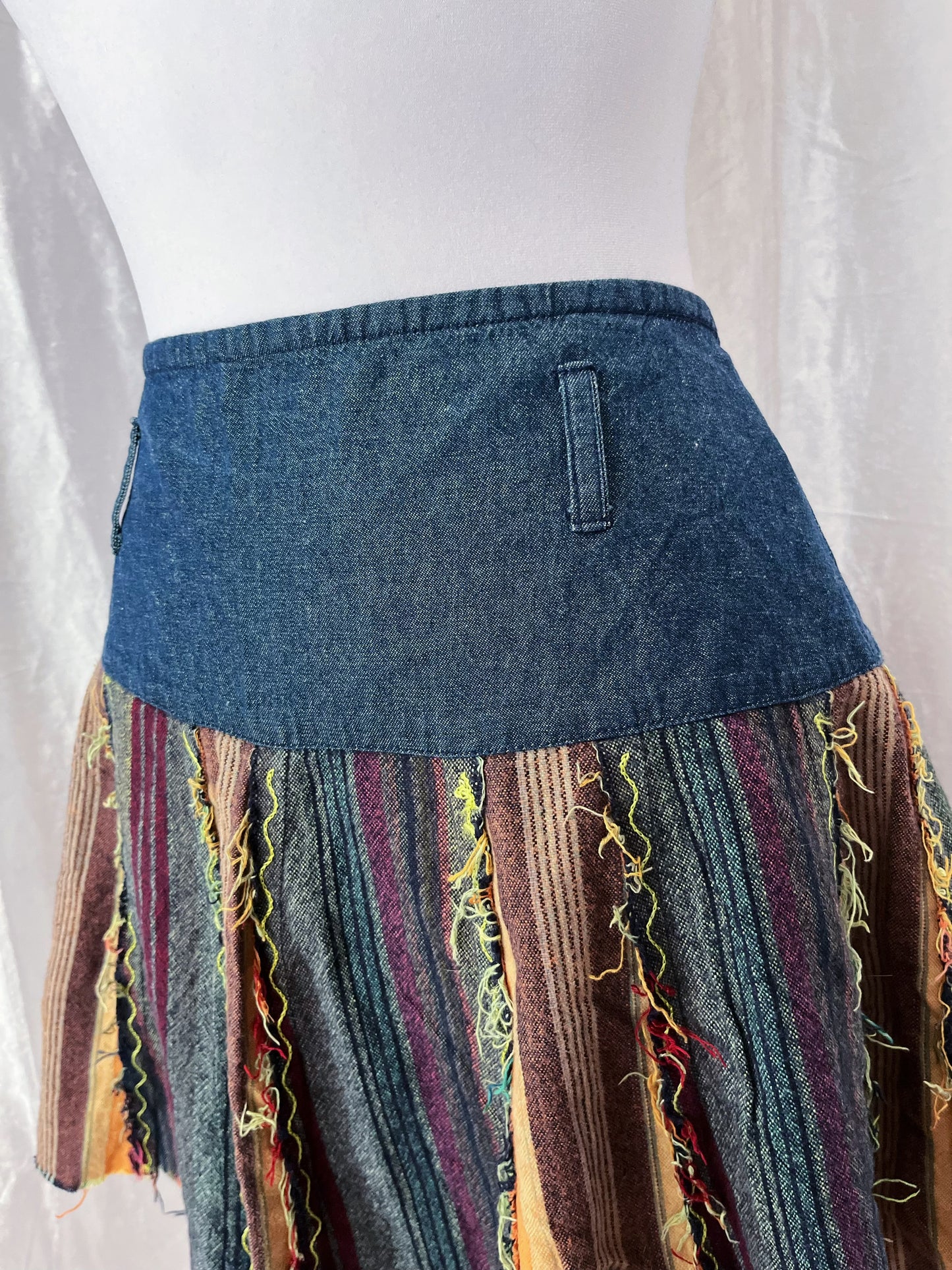 00's Nomads denim patchwork skirt 🍏