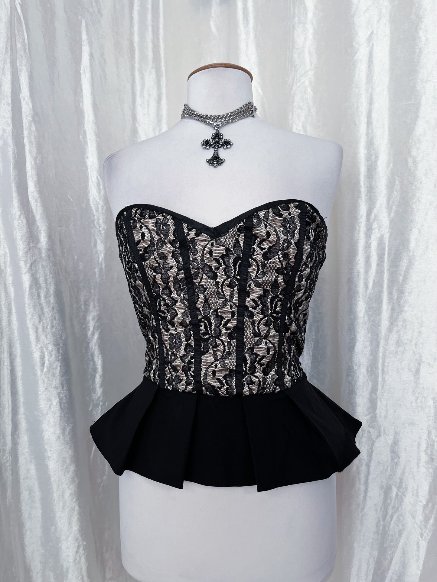 00'ss gothic princess corset top 🖤🦇