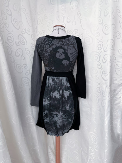 00’s whimsy/steampunk grey patchwork dress with print, beaded & charm details ⚙️🕷️