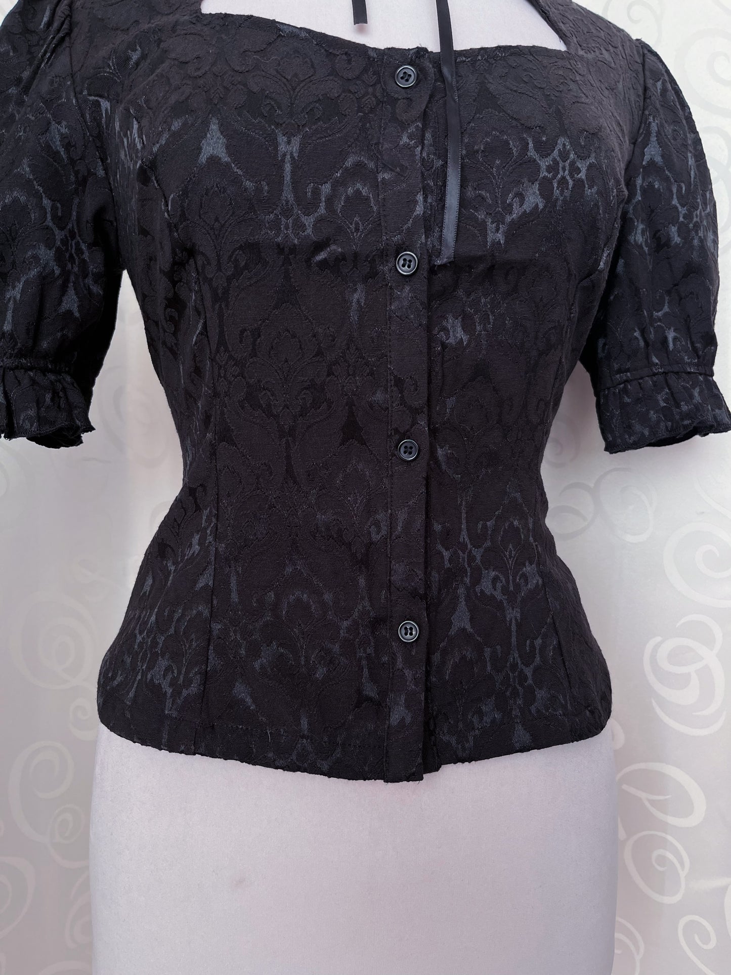 Dracula Gothic victorian style Short Sleeved Brocade Keyhole Blouse 🖤🦇