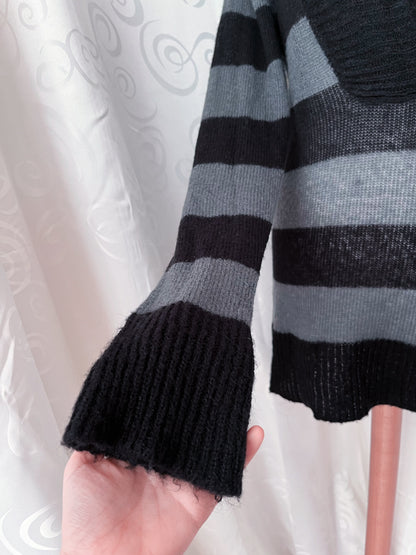 EDC emo striped sweater 💀