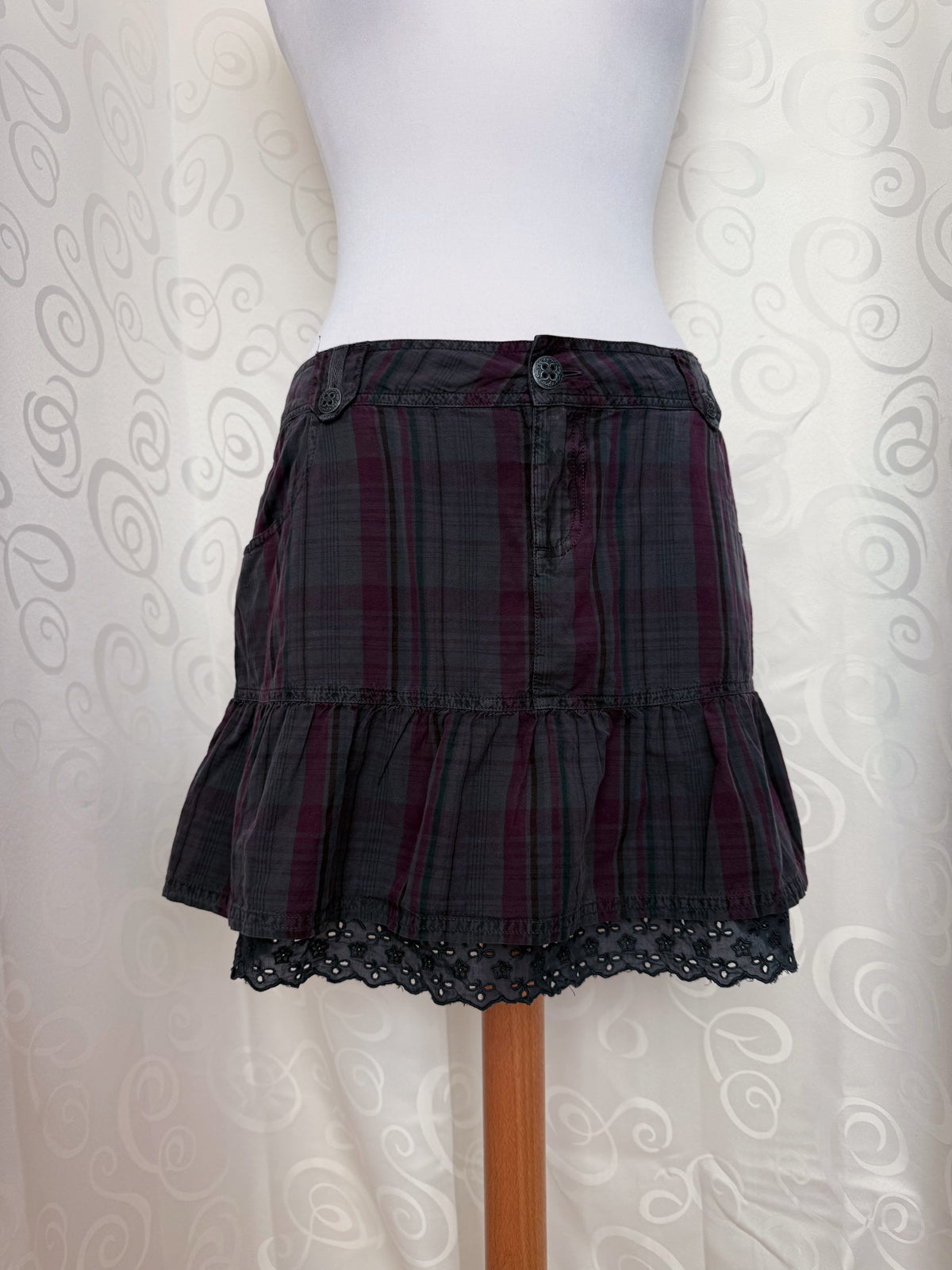 Espirit Emo/Dark Coquette plaid skirt 🫀