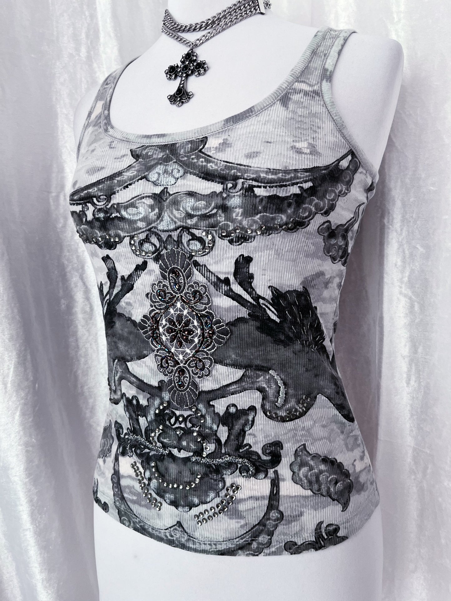 Y2K style graphic & beaded tank top ✨