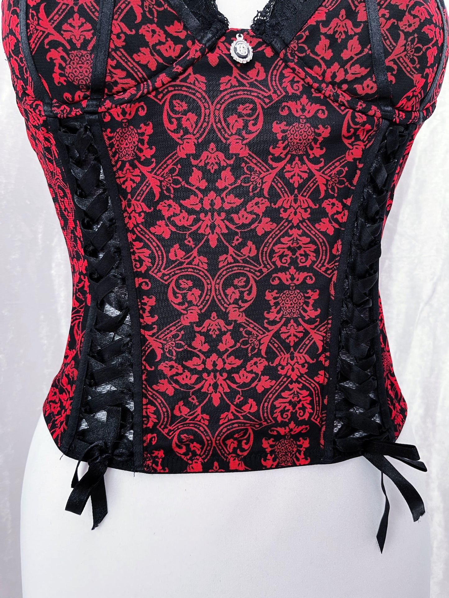 Gothic vampire red & black corset top 🦇