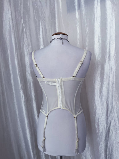 Chantelle brand new angelic milk corset 🪽