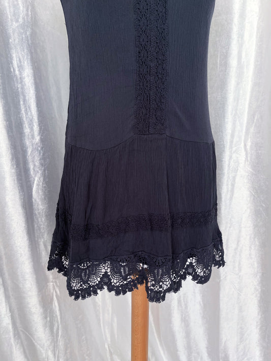 Dark coquette/whimsy grey dress 🗝️🎞️