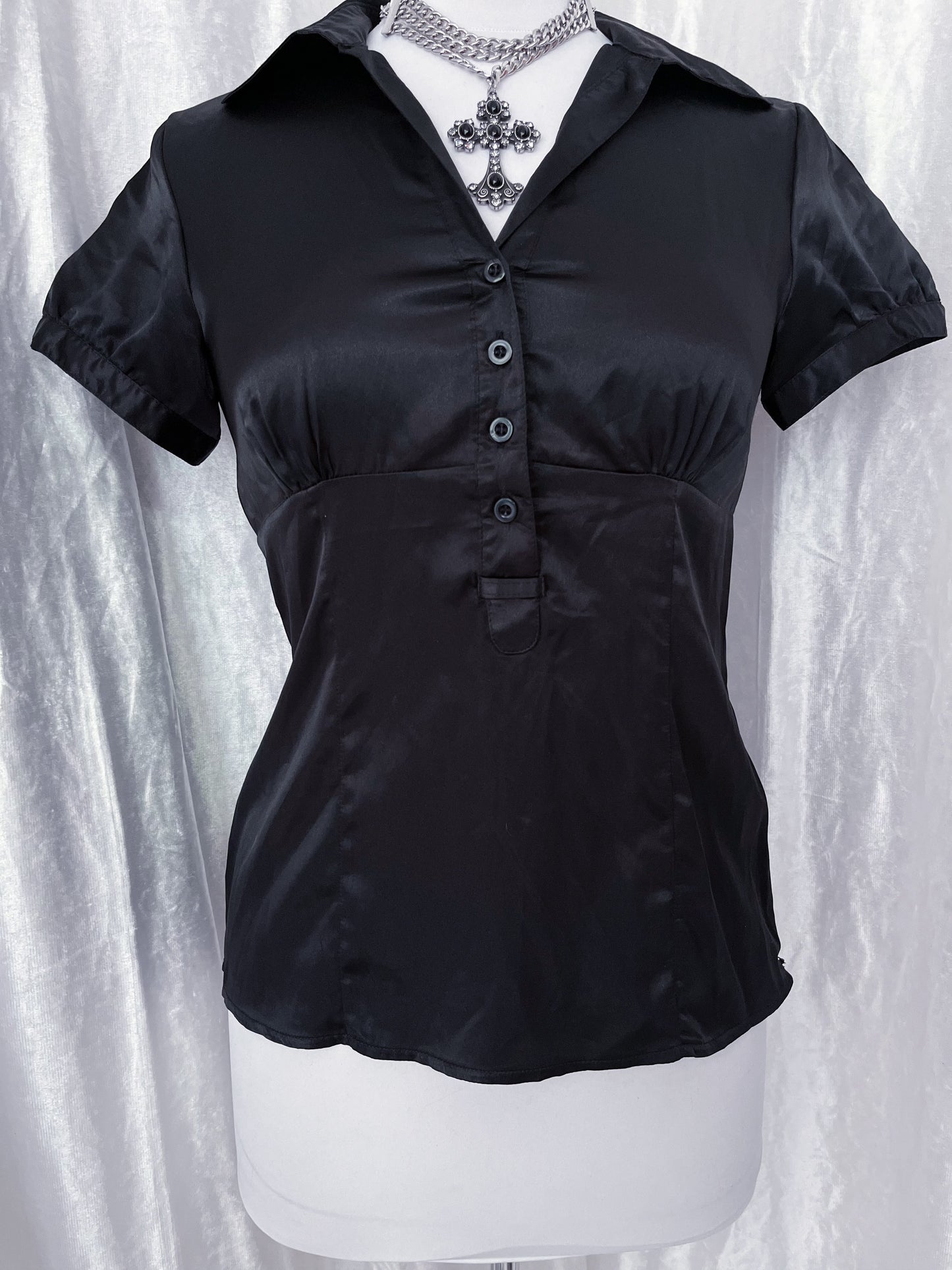 Atmosphere black gothic top 🖤