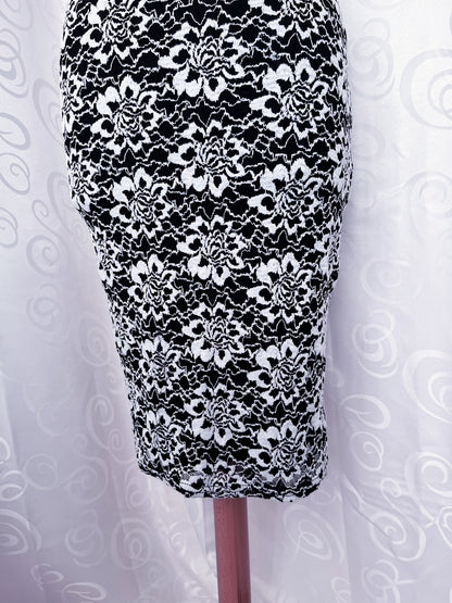 00’s Lipsy asian style Qipao black & white embroidered dress 🐇🕷