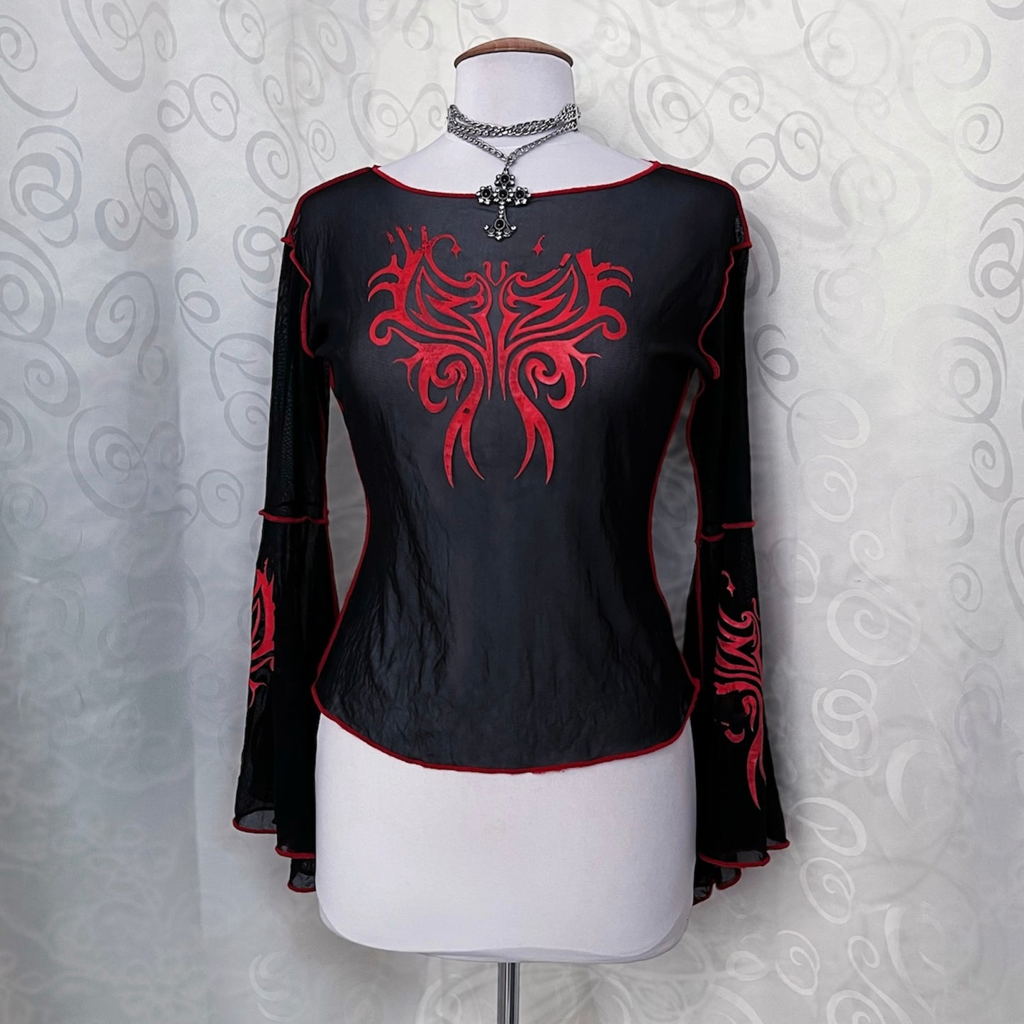 00’s Dark Star gothic mesh tribal print top with bell sleeves 🫀❤️