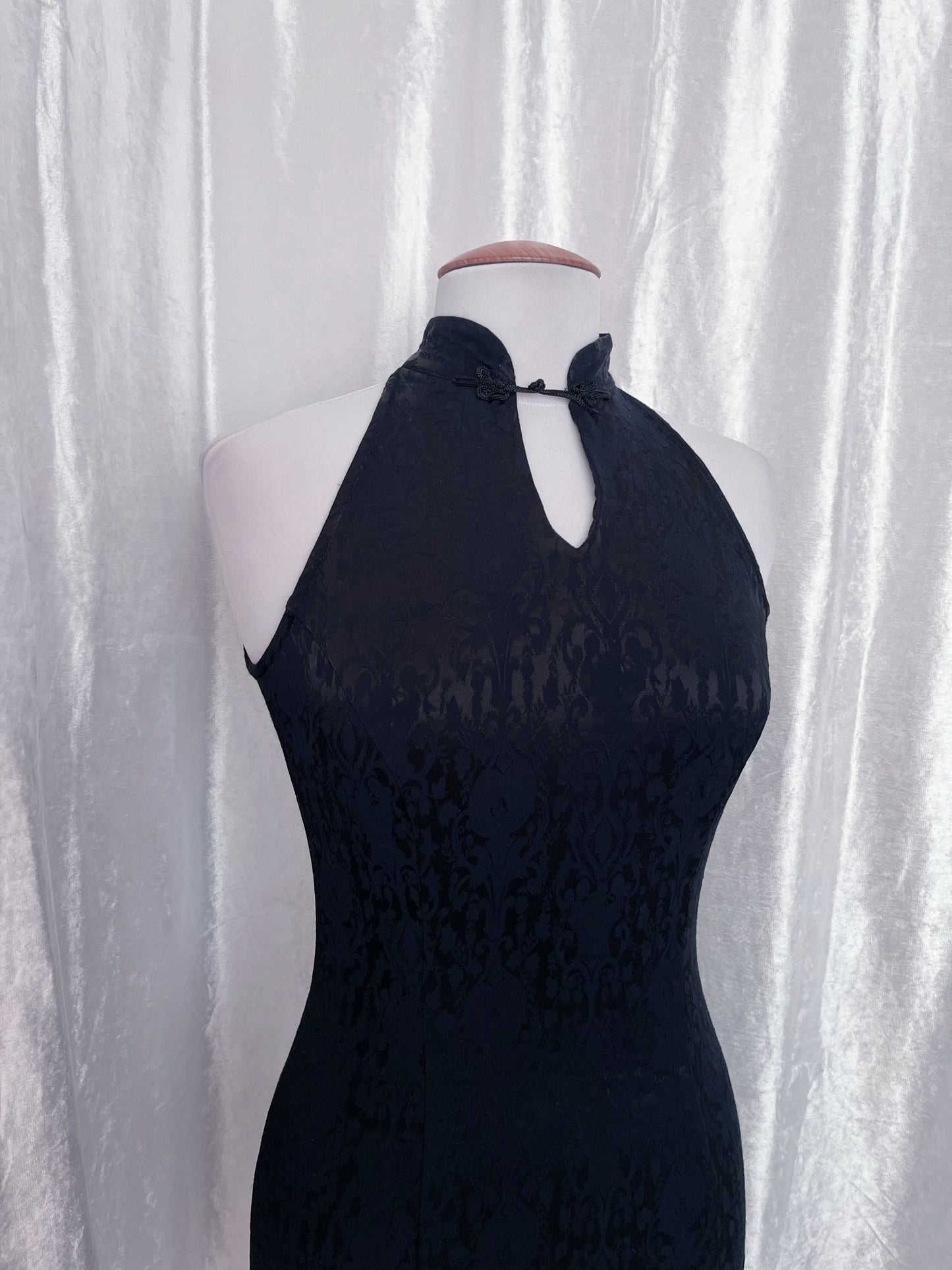 00’s Gothic Asian Qipao style brocade dress 🦇