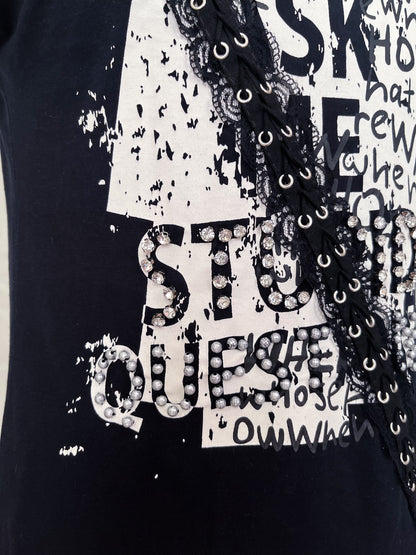 00’s iconic alternative tee with graphic print & lace-up details 🕷️🌀