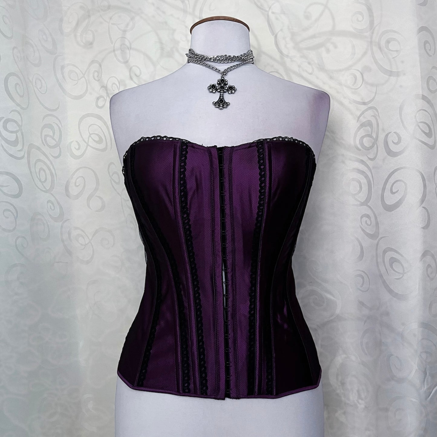 Whimsygoth deep purple boned corset 💜🌀