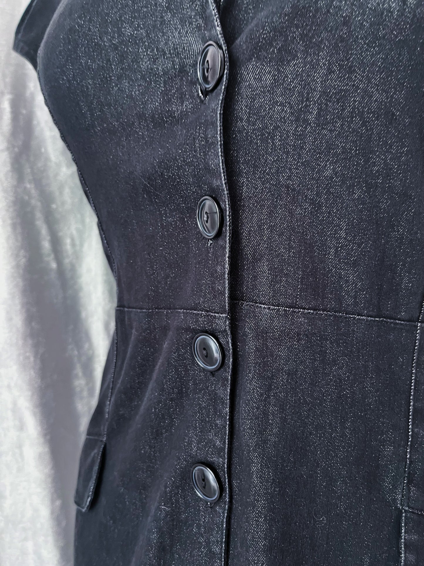 Orsay dark coquette denim dress with puff sleeves 🦋