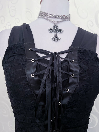 00’s Gothic lace-up lacey dress 🕷️