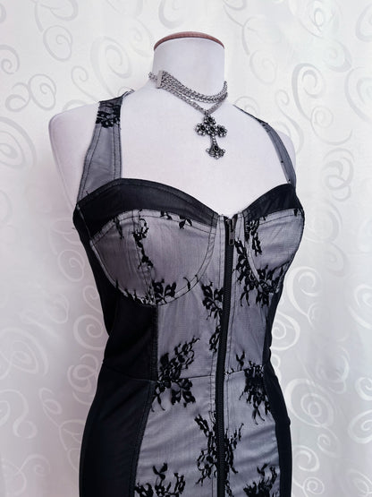 Hot gothic zip-up fitting dress 🦇