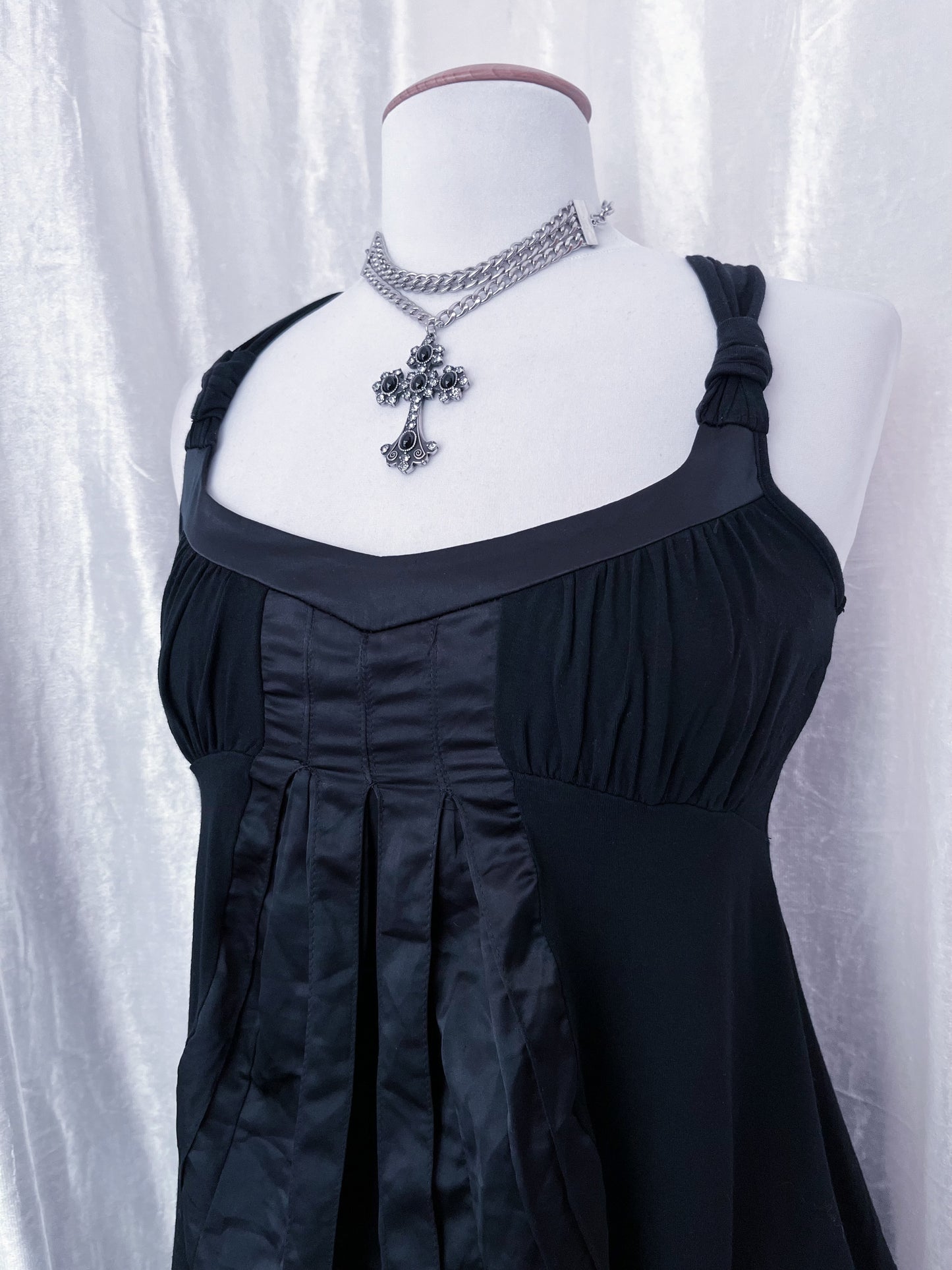00’s Morgan witchy black top 🧙🏻