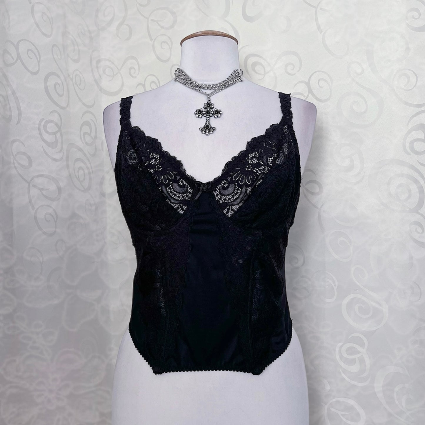 Gothic lacey corset top 🕸️🕷️