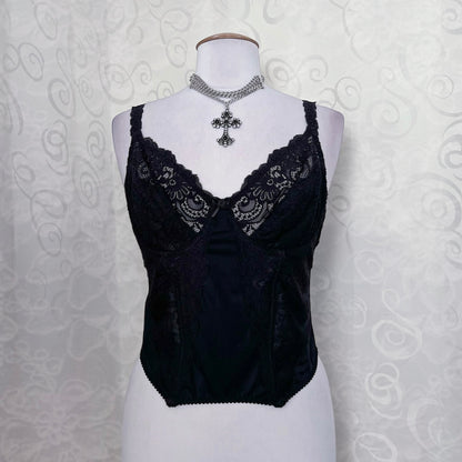 Gothic lacey corset top 🕸️🕷️