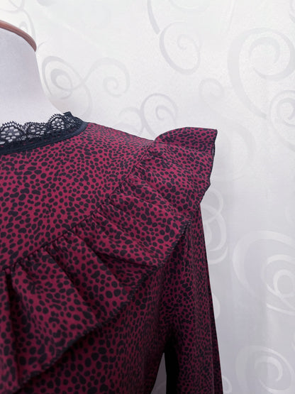 Gothic lolita / Jirai kei burgundy dress with leopard print ✝️