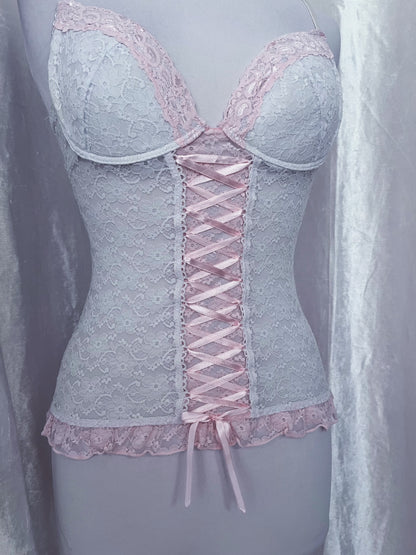 Beautiful coquette lace bustier top 🎀
