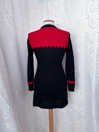 00’s comfy black & red knit tunic ❤️🕷️