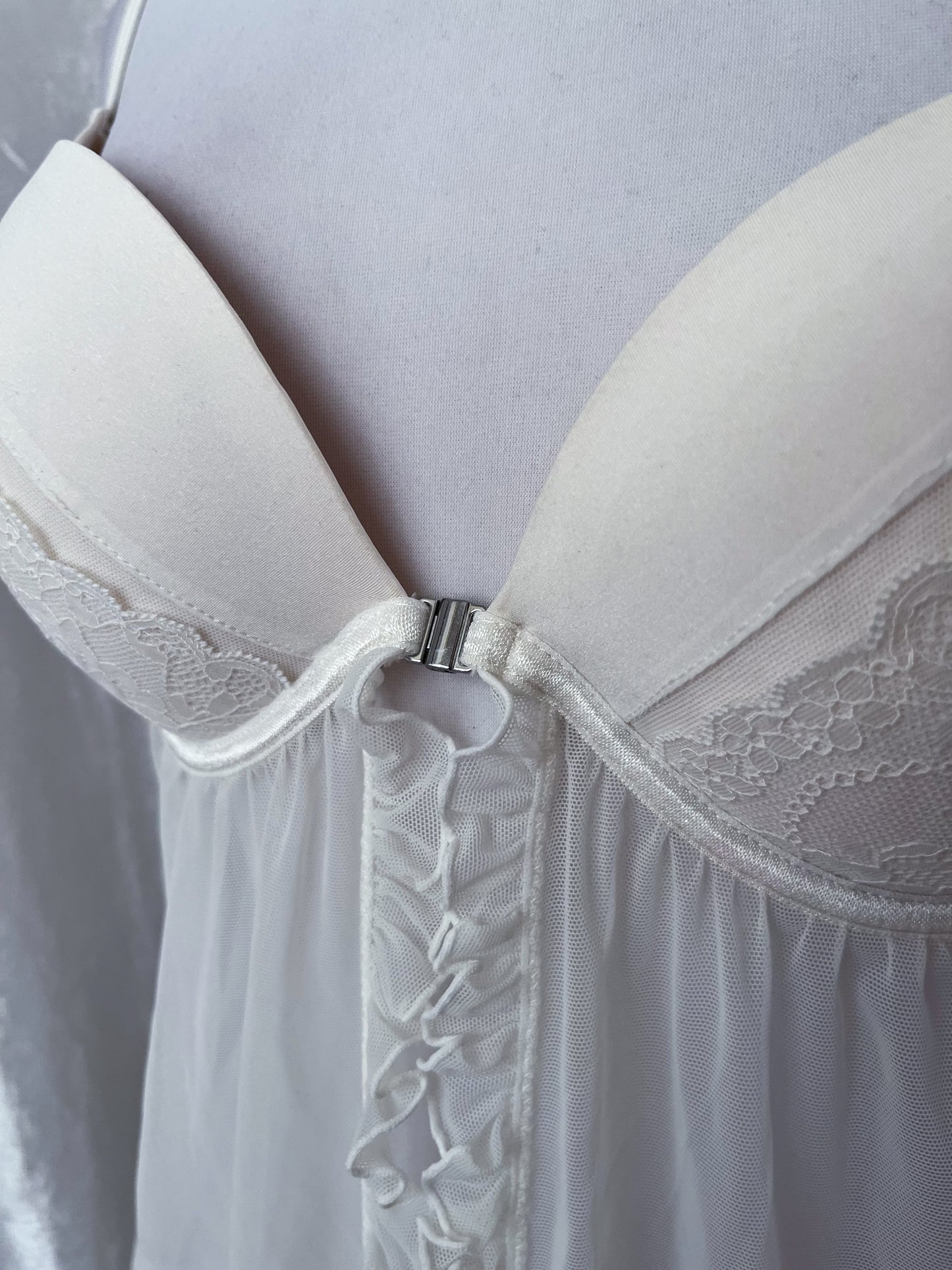 Angelic white bustier/babydoll top 🪽