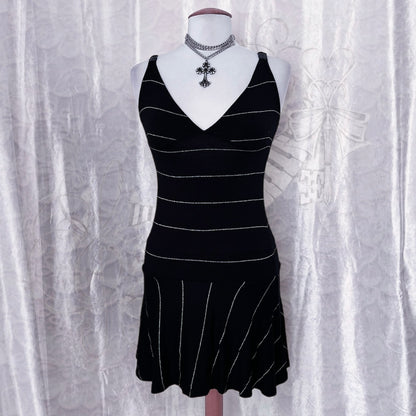 00’s fishbone striped dress ✨