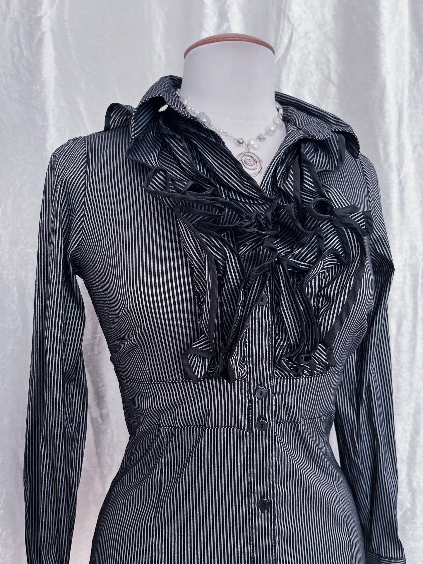 Gothic lolita striped victorian style shirt 🎀🗝️