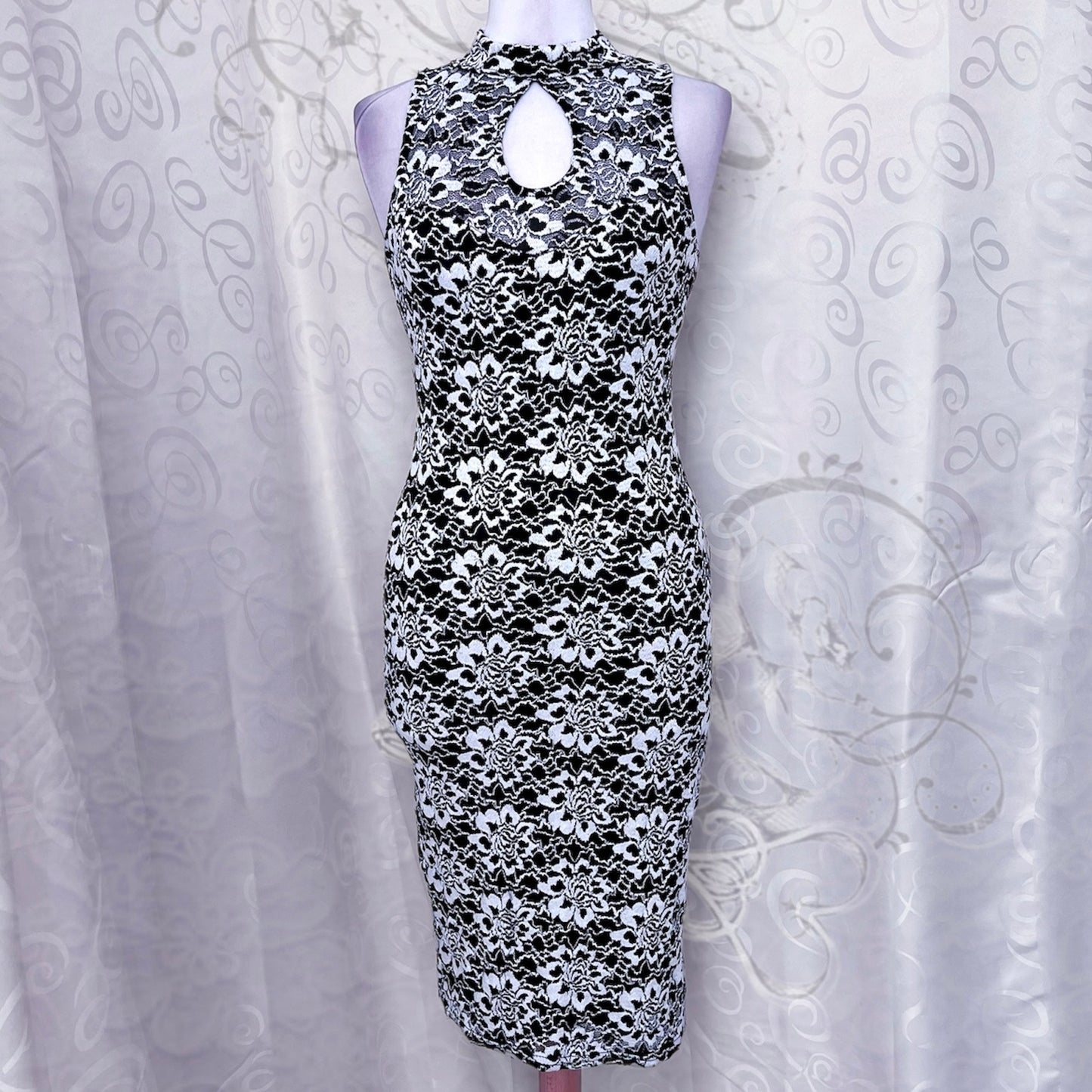 00’s Lipsy asian style Qipao black & white embroidered dress 🐇🕷