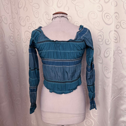 00’s deadstock blue mermaid coquette shirt that closes with metal hooks 💜🌀