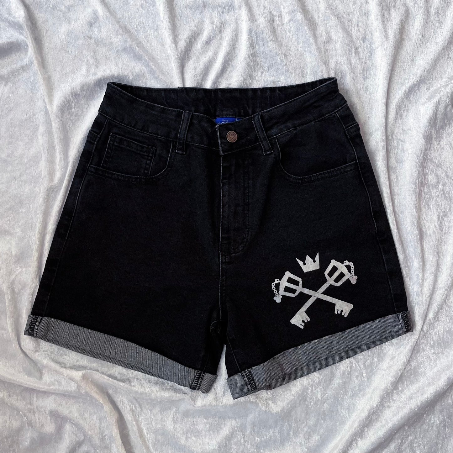 Kingdom Hearts Kairi’s Blade EMP denim shorts 🖤🗝️