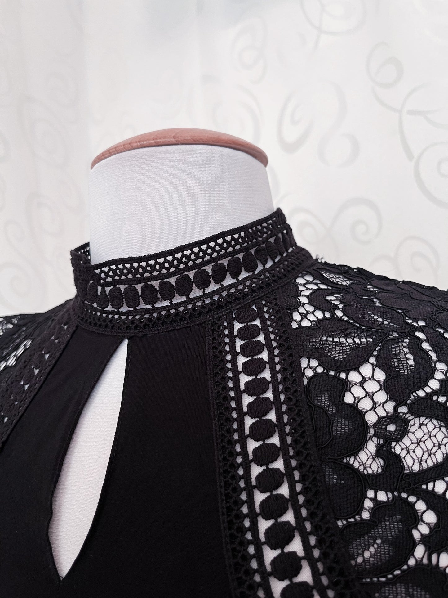 Gothic Morgan de toi black top 🦇🏰