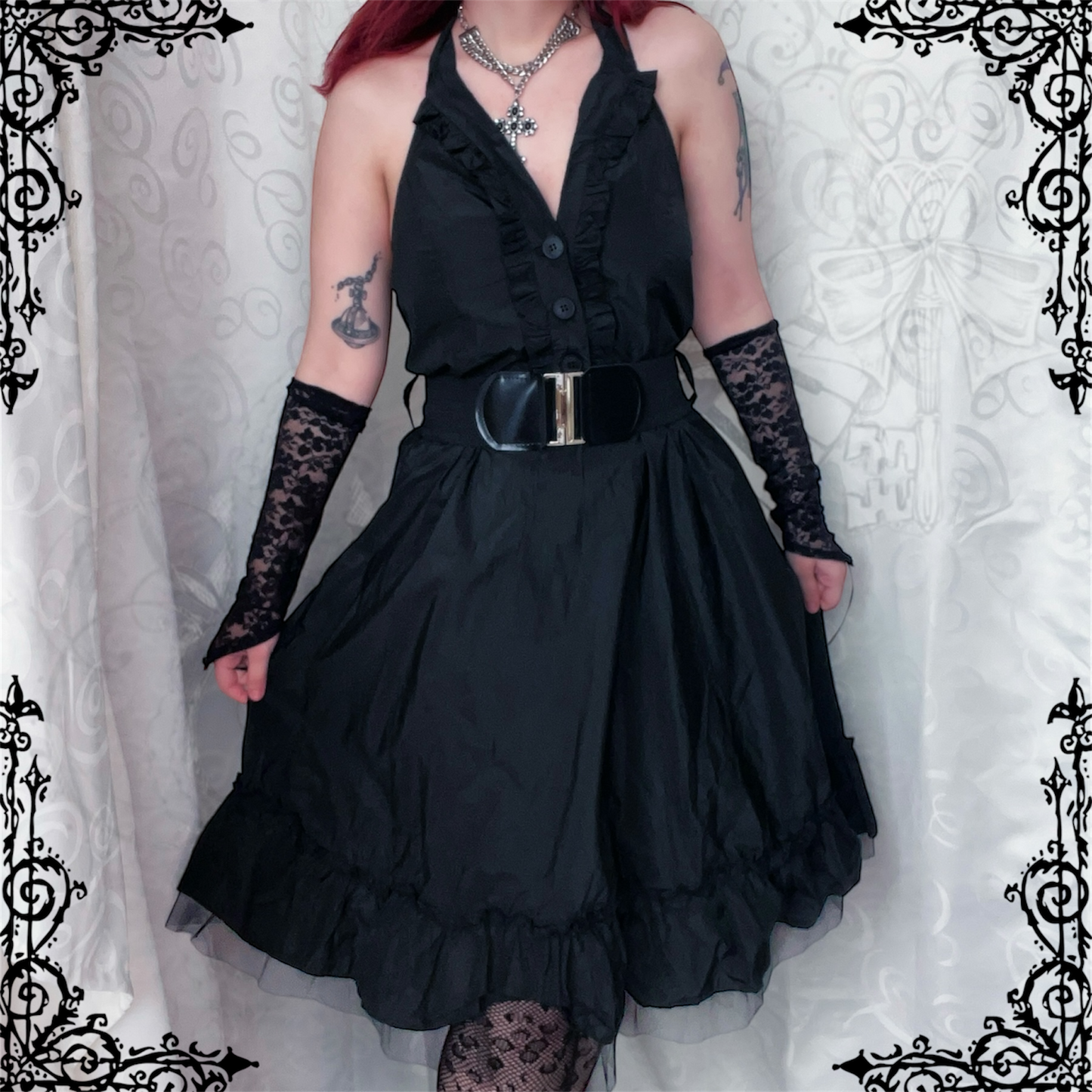 00’s deadstock Gothic/Jirai Kei halter black dress with ruffle detail 🕷️🌀