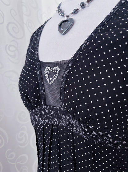 Dark coquette polka dot silk & viscose dress with heart bead detail 🎹🎶