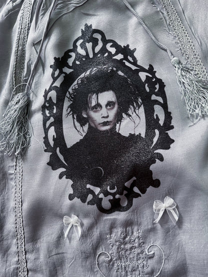 Edward Reworked 00's victorian style embroidered grey dress ✂️🏰