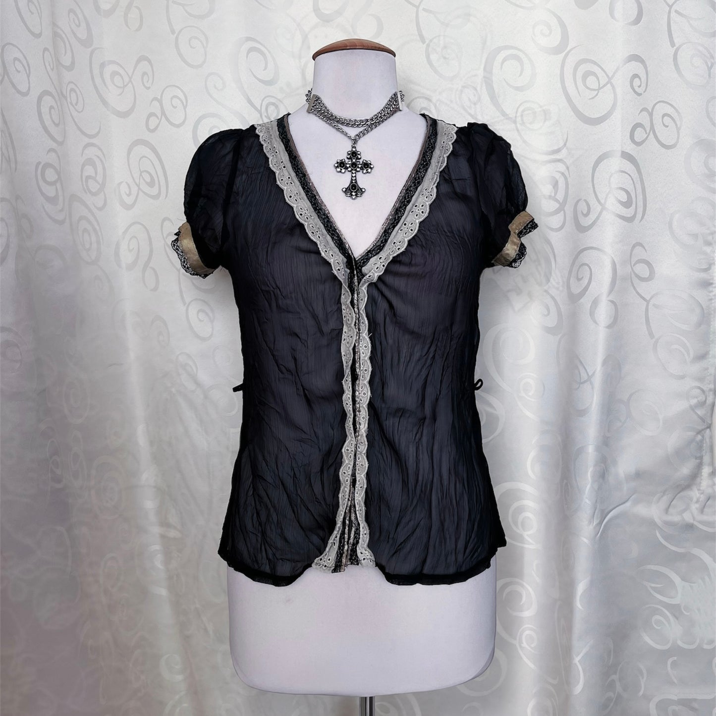 Dark coquette/Gothic mesh shirt with beautiful ruffle details🕷️🎞️