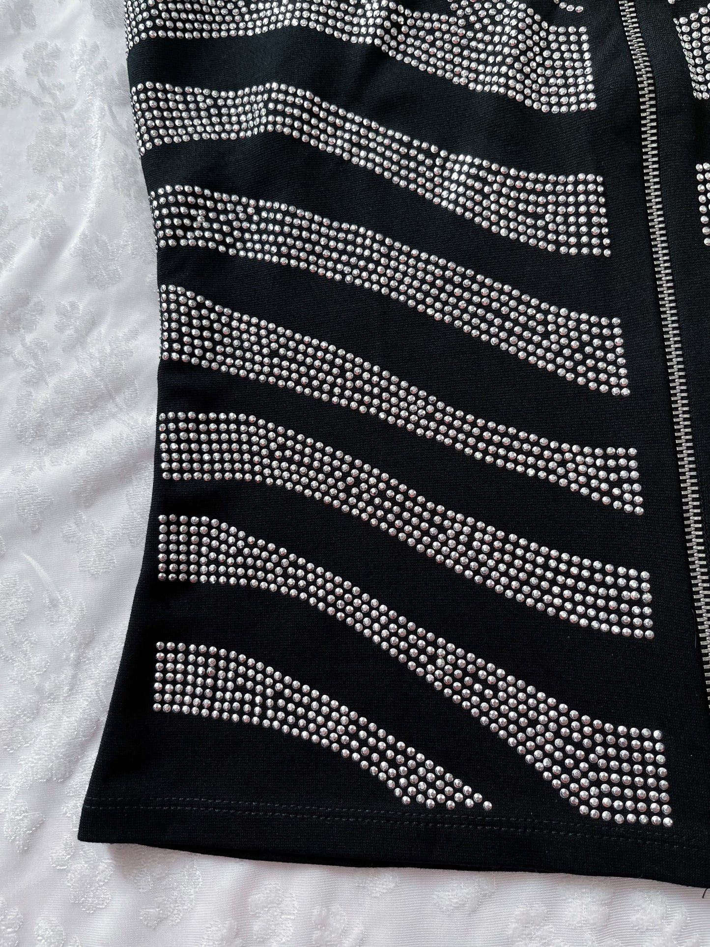 Iconic alt beaded zip-up top 🗡️