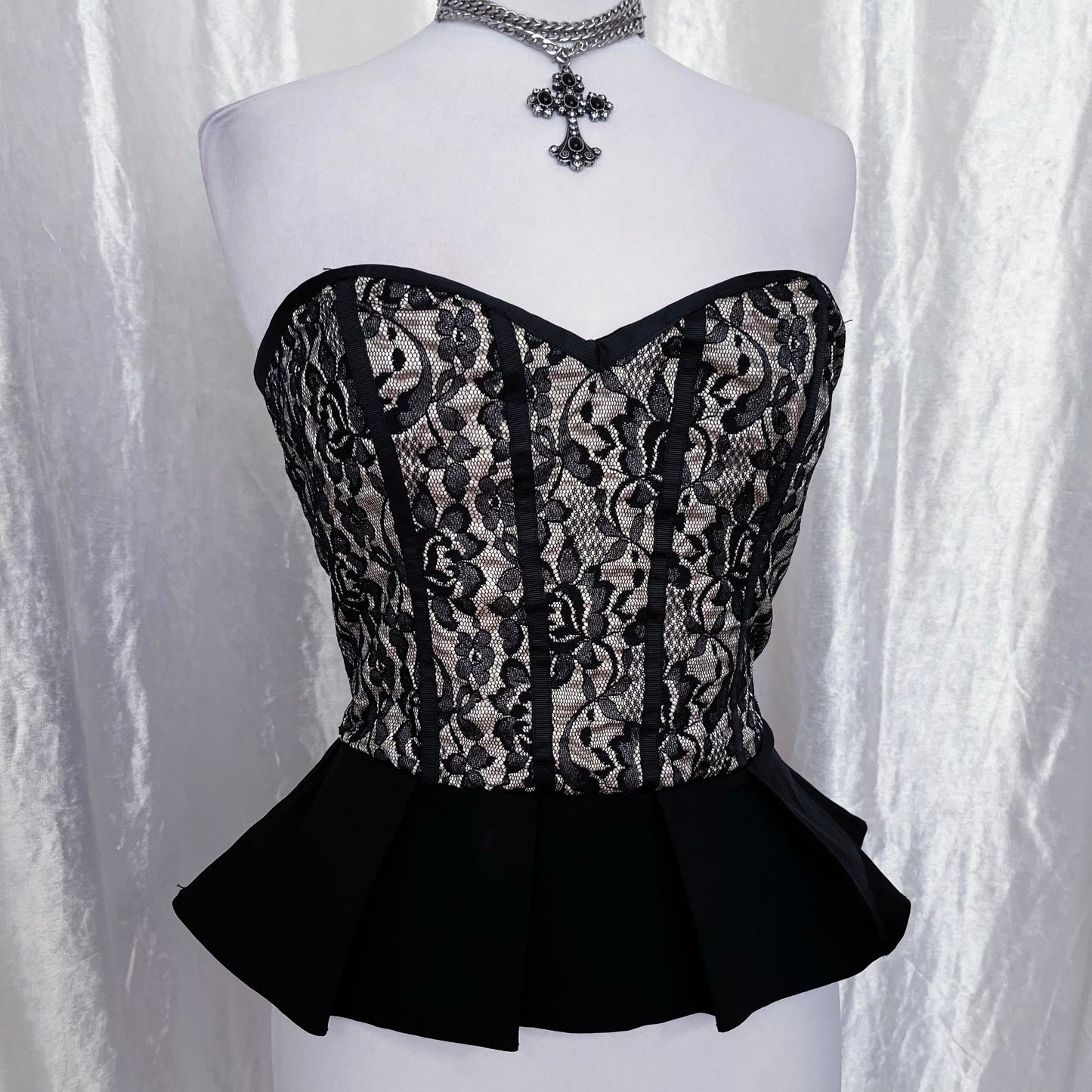 00'ss gothic princess corset top 🖤🦇