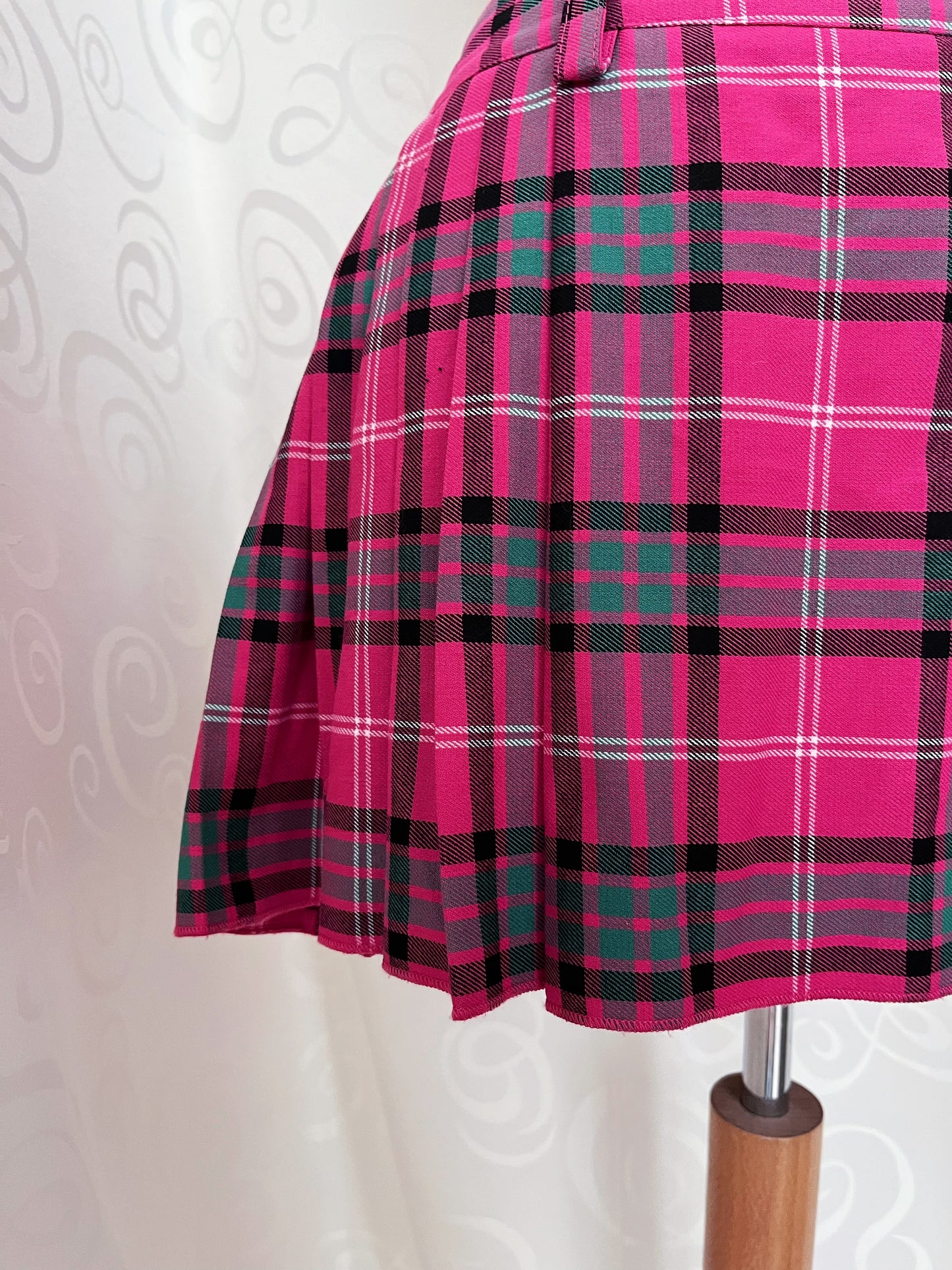 00’s emo/scene Denny Rose tartan skirt 💞