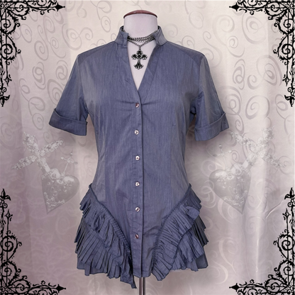 00’s whimsy/jirai kei lilac shirt with pleated details 🪻