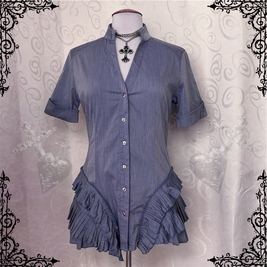 00’s whimsy/jirai kei lilac shirt with pleated details 🪻