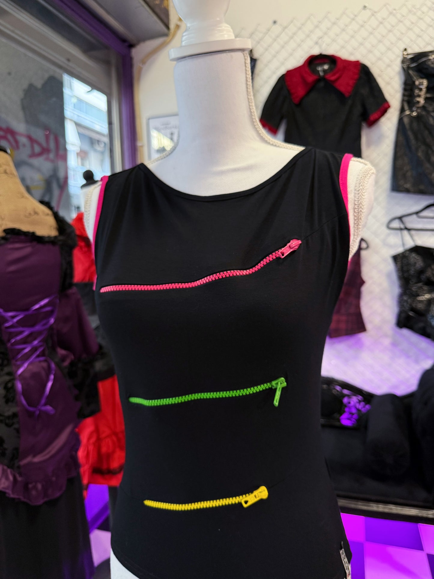 00’s zipper colorful top 🩷💚💛
