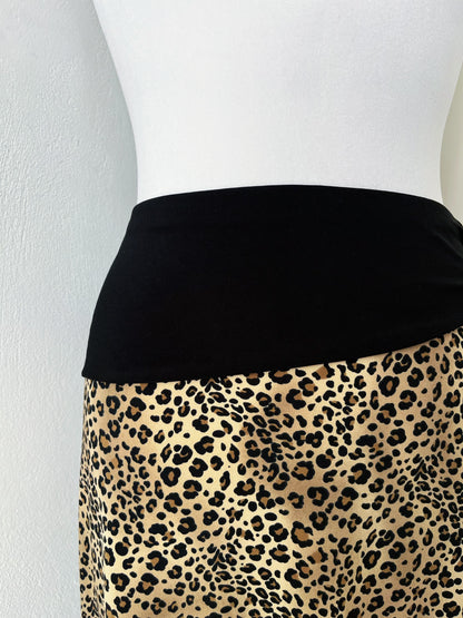 00’s punk leopard print skirt