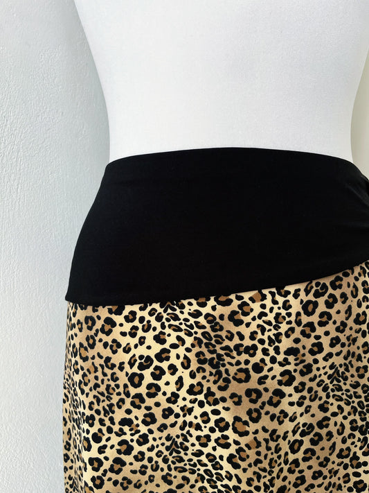 00’s punk leopard print skirt